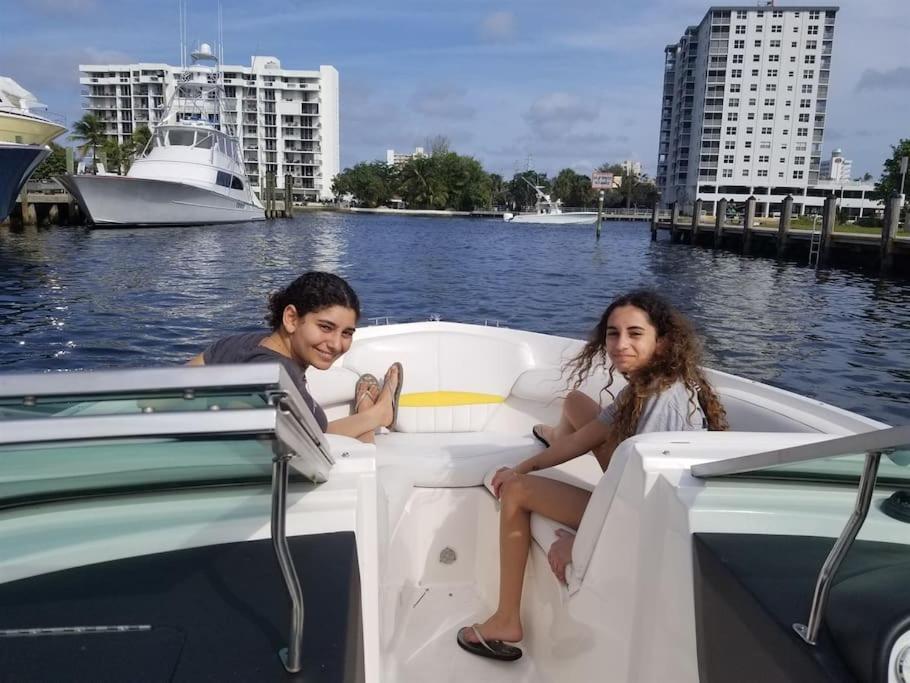 Beachway Per Ankh Pompano Beach Buitenkant foto
