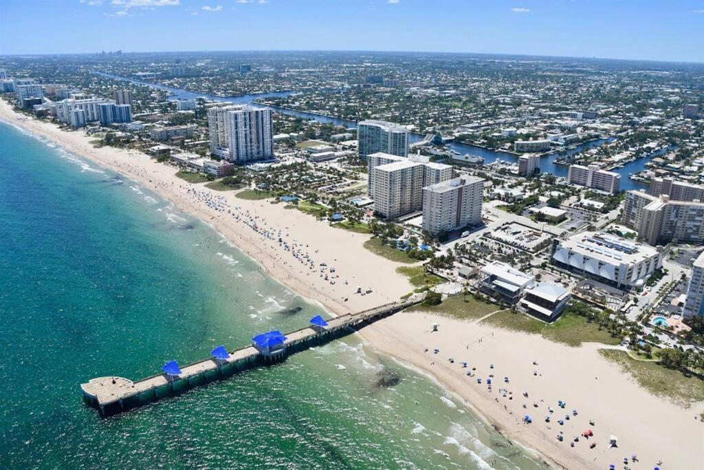 Beachway Per Ankh Pompano Beach Buitenkant foto