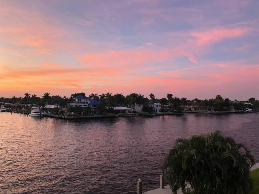 Beachway Per Ankh Pompano Beach Buitenkant foto