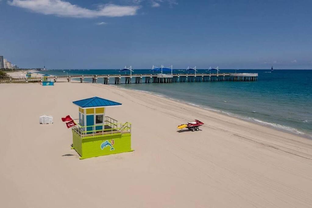 Beachway Per Ankh Pompano Beach Buitenkant foto