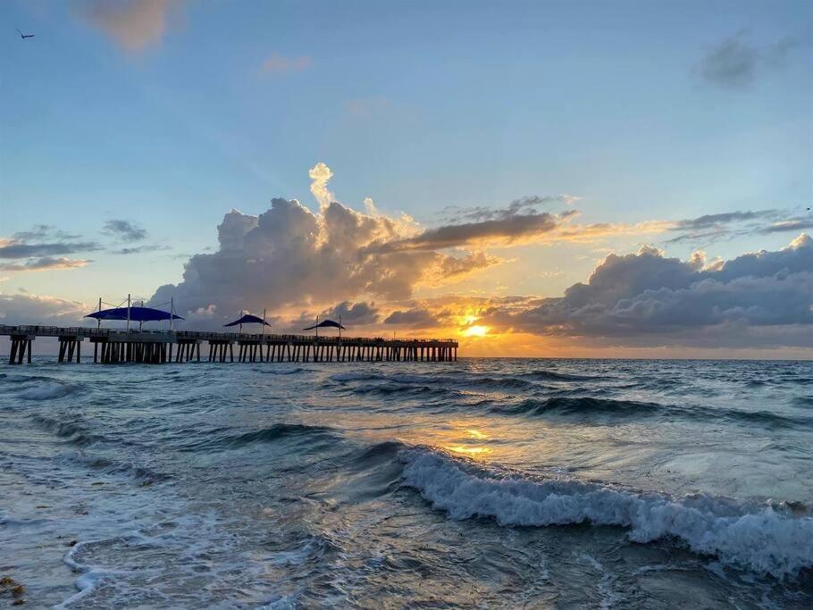 Beachway Per Ankh Pompano Beach Buitenkant foto