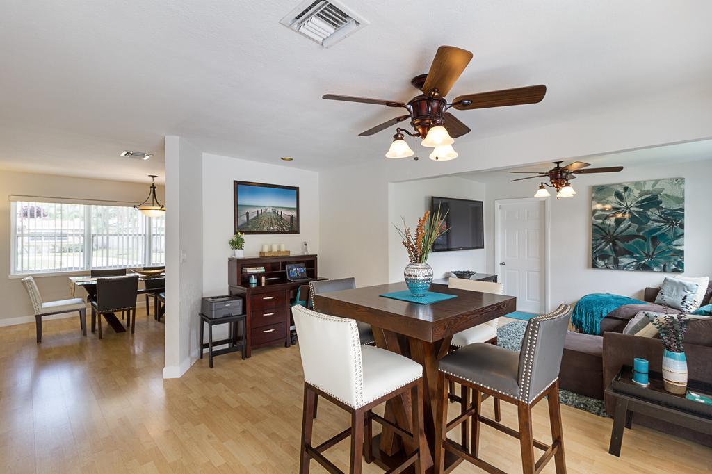 Beachway Per Ankh Pompano Beach Buitenkant foto