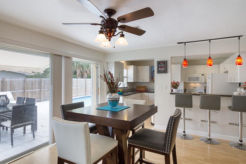 Beachway Per Ankh Pompano Beach Buitenkant foto