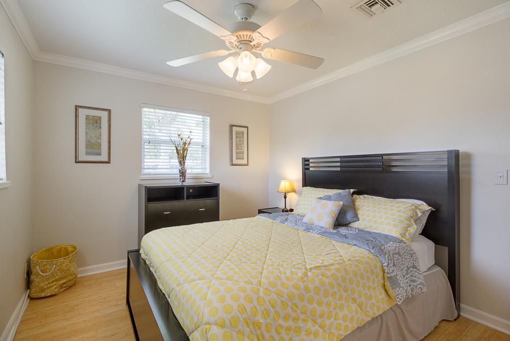 Beachway Per Ankh Pompano Beach Buitenkant foto